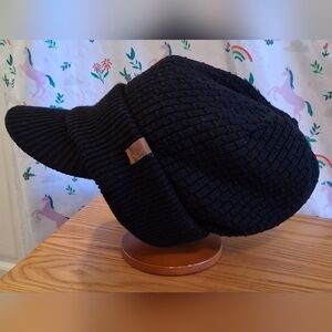 EUC TopEx Black Merino Wool Blend Slouchy Streetwear Causal Unisex Beanie Hat